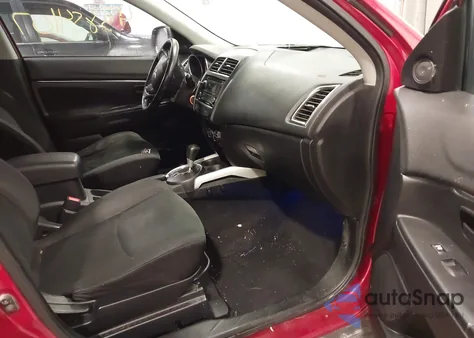 2014 Mitsubishi Outlander Sport Es z USA, uszkodzony, nr VIN 4A4AP3AU8EE028750